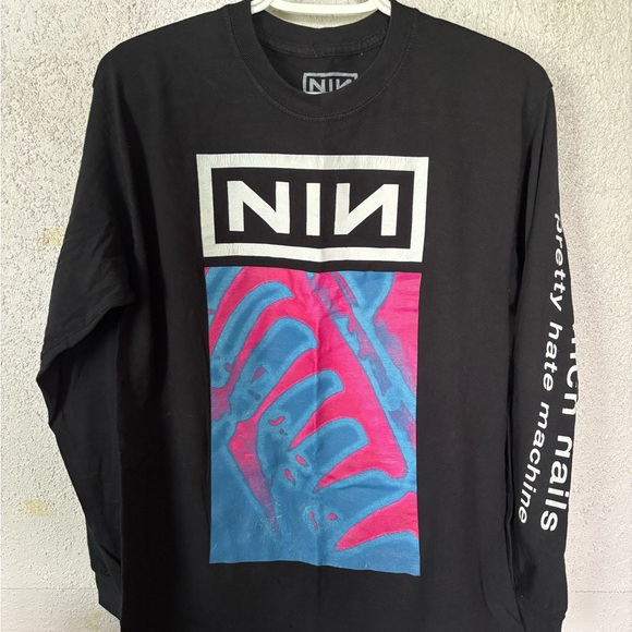 Nine Inch Nails Band Tee - Picture 1 of 3